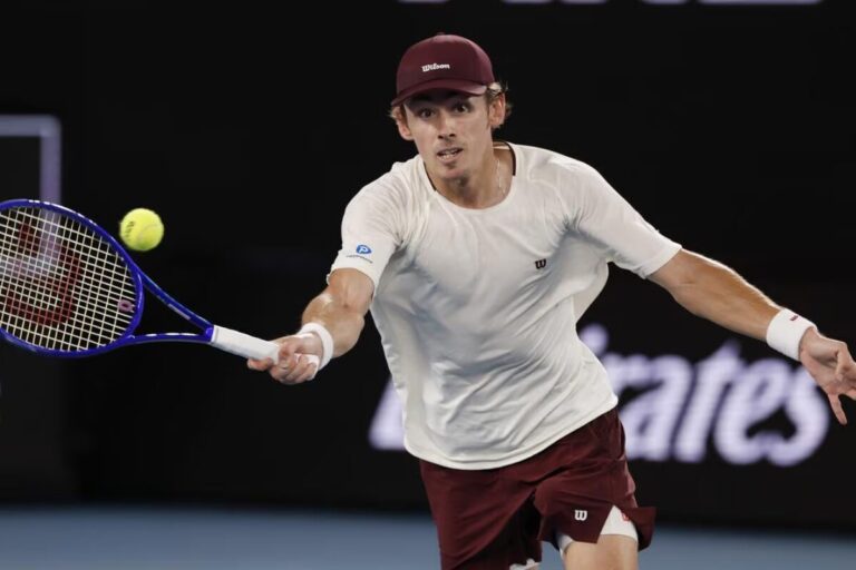 One Man Army: Why Alex de Minaur is the Only Local Worth Your Time at Melbourne Park De Minaur AO 2026